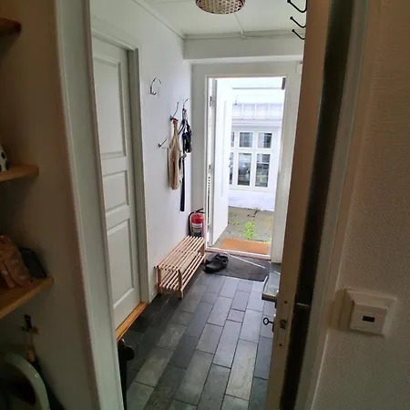 Apartament Calme Et Sur *